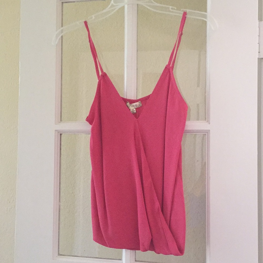 Pink top/blouse